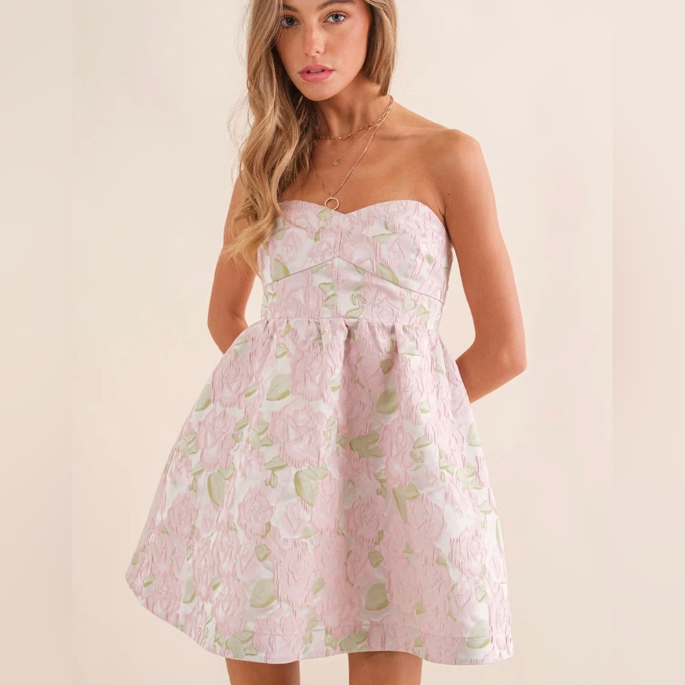 Floral mini dress, medium NWT